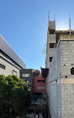 Apartamento à venda com 138m², 2 quartos e 2 vagas Apartamento à venda com 138m², 2 quartos e 2 vagasVista da Sacada - Suíte
