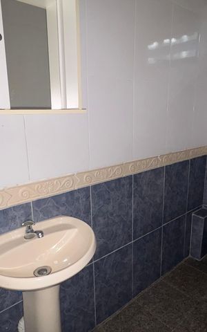Casa de condomínio para alugar com 116m², 3 quartos e 1 vaga Casa de condomínio para alugar com 116m², 3 quartos e 1 vagaBanheiro 2° Andar