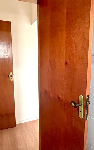 Apartamento para alugar com 71m², 2 quartos e sem vaga Apartamento para alugar com 71m², 2 quartos e sem vagaBanheiro da Suíte