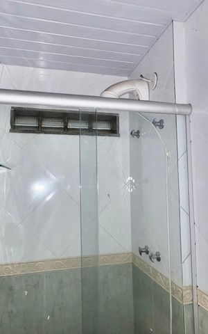 Studio para alugar com 116m², 1 quarto e 1 vaga Studio para alugar com 116m², 1 quarto e 1 vagaBanheiro