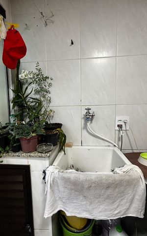 Apartamento à venda com 106m², 3 quartos e 2 vagas Apartamento à venda com 106m², 3 quartos e 2 vagasÁrea de Serviço