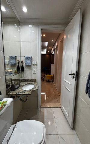 Apartamento à venda com 106m², 3 quartos e 2 vagas Apartamento à venda com 106m², 3 quartos e 2 vagasBanheiro Social