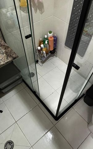 Apartamento à venda com 106m², 3 quartos e 2 vagas Apartamento à venda com 106m², 3 quartos e 2 vagasBanheiro da Suíte