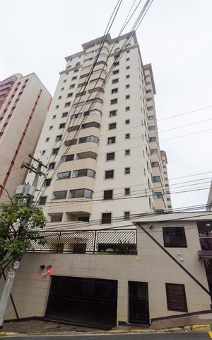 Apartamento à venda com 106m², 3 quartos e 2 vagas Apartamento à venda com 106m², 3 quartos e 2 vagasFachada