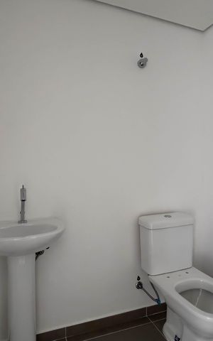 Apartamento à venda com 92m², 2 quartos e 1 vaga Apartamento à venda com 92m², 2 quartos e 1 vagaLavabo