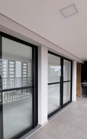 Apartamento à venda com 92m², 2 quartos e 1 vaga Apartamento à venda com 92m², 2 quartos e 1 vagaVaranda