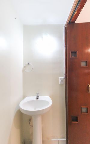 Casa de condomínio à venda com 72m², 2 quartos e 2 vagas Casa de condomínio à venda com 72m², 2 quartos e 2 vagasLavabo