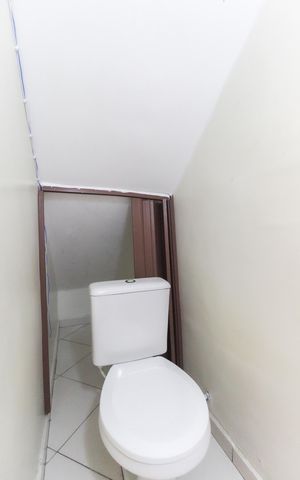 Casa de condomínio à venda com 72m², 2 quartos e 2 vagas Casa de condomínio à venda com 72m², 2 quartos e 2 vagasLavabo