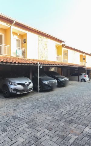 Casa de condomínio à venda com 72m², 2 quartos e 2 vagas Casa de condomínio à venda com 72m², 2 quartos e 2 vagasÁrea Comum