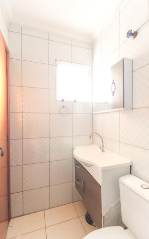 Casa de condomínio à venda com 72m², 2 quartos e 2 vagas Casa de condomínio à venda com 72m², 2 quartos e 2 vagasBanheiro da Suíte 1