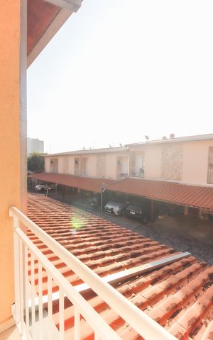 Casa de condomínio à venda com 72m², 2 quartos e 2 vagas Casa de condomínio à venda com 72m², 2 quartos e 2 vagasVaranda da Suíte 1