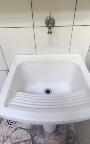 Casa de condomínio à venda com 72m², 2 quartos e 2 vagas Casa de condomínio à venda com 72m², 2 quartos e 2 vagasÁrea de Serviço