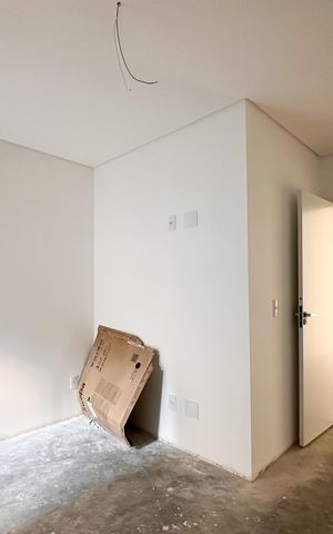 Apartamento à venda com 83m², 2 quartos e 1 vaga Apartamento à venda com 83m², 2 quartos e 1 vagaSuíte