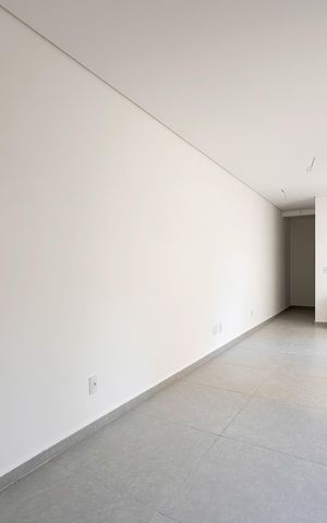 Apartamento à venda com 83m², 2 quartos e 1 vaga Apartamento à venda com 83m², 2 quartos e 1 vagaSala