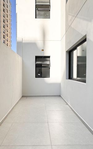Apartamento à venda com 83m², 2 quartos e 1 vaga Apartamento à venda com 83m², 2 quartos e 1 vagaSacada