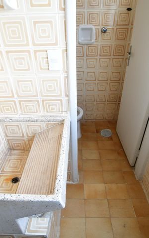 Apartamento à venda com 80m², 2 quartos e 1 vagaÁrea de Serviço