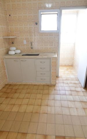 Apartamento à venda com 80m², 2 quartos e 1 vagaCozinha