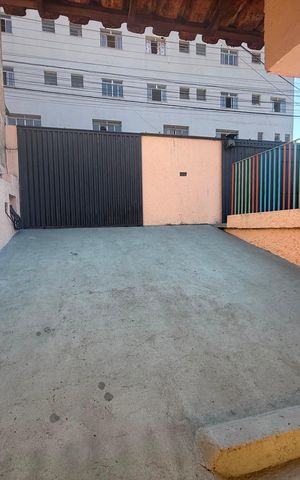 Casa para alugar com 230m², 4 quartos e 4 vagas Casa para alugar com 230m², 4 quartos e 4 vagasGaragem