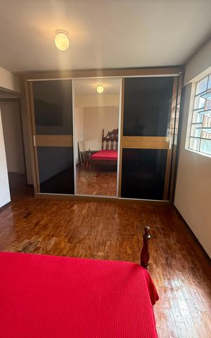 Casa para alugar com 230m², 4 quartos e 4 vagas Casa para alugar com 230m², 4 quartos e 4 vagasquarto 4