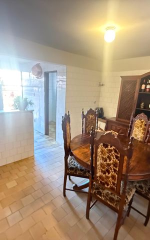 Casa para alugar com 230m², 4 quartos e 4 vagas Casa para alugar com 230m², 4 quartos e 4 vagassala 2
