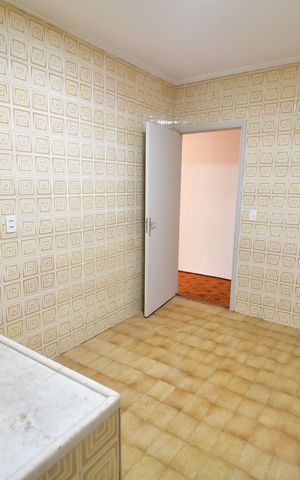 Apartamento à venda com 80m², 2 quartos e 1 vagaCozinha