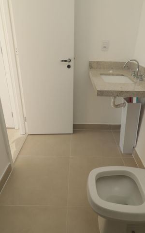 Apartamento à venda com 170m², 3 quartos e 2 vagasBanheiro da Suíte 3