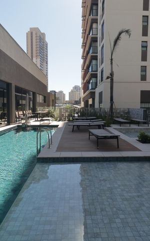 Apartamento à venda com 170m², 3 quartos e 2 vagasÁrea comum - Piscina