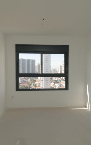 Apartamento à venda com 170m², 3 quartos e 2 vagasSuíte 2