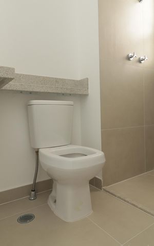 Apartamento à venda com 170m², 3 quartos e 2 vagasBanheiro da Suíte 1