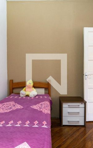 Casa à venda com 180m², 3 quartos e 2 vagas