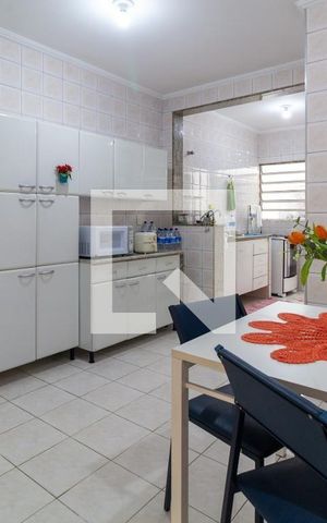 Casa à venda com 180m², 3 quartos e 2 vagas