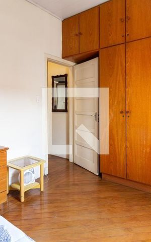 Casa à venda com 180m², 3 quartos e 2 vagas
