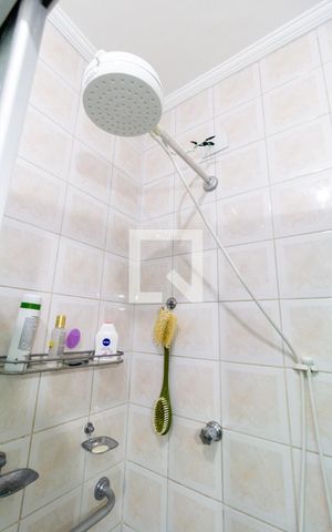 Casa à venda com 180m², 3 quartos e 2 vagas