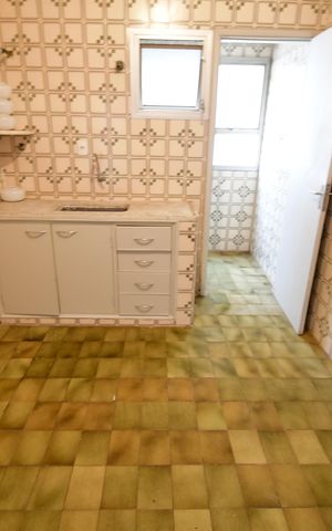 Apartamento à venda com 80m², 2 quartos e 1 vagaCozinha