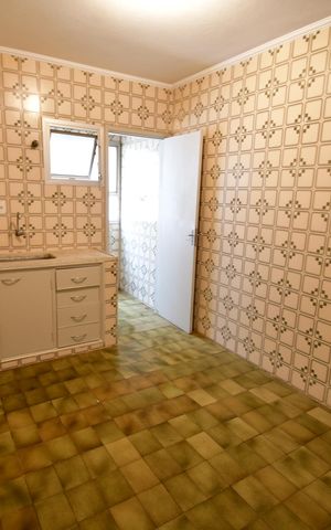 Apartamento à venda com 80m², 2 quartos e 1 vagaCozinha