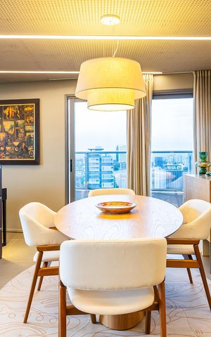 Apartamento à venda com 119m², 2 quartos e 1 vaga Apartamento à venda com 119m², 2 quartos e 1 vagaSala