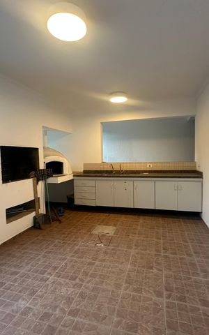 Casa de condomínio para alugar com 654m², 5 quartos e 4 vagas Casa de condomínio para alugar com 654m², 5 quartos e 4 vagasChurrasqueira