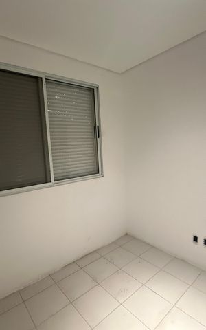Casa de condomínio para alugar com 654m², 5 quartos e 4 vagas Casa de condomínio para alugar com 654m², 5 quartos e 4 vagasQuarto de Serviço