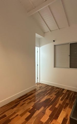 Casa de condomínio para alugar com 654m², 5 quartos e 4 vagas Casa de condomínio para alugar com 654m², 5 quartos e 4 vagasSuíte 1