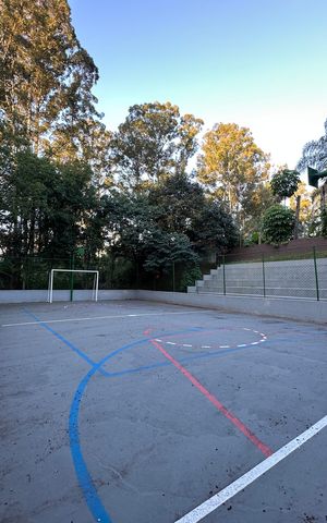 Casa de condomínio para alugar com 654m², 5 quartos e 4 vagas Casa de condomínio para alugar com 654m², 5 quartos e 4 vagasQuadra Esportiva