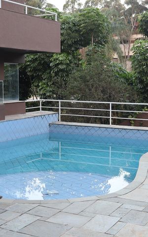 Casa de condomínio para alugar com 654m², 5 quartos e 4 vagas Casa de condomínio para alugar com 654m², 5 quartos e 4 vagasPiscina