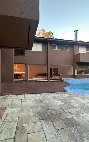 Casa de condomínio para alugar com 654m², 5 quartos e 4 vagas Casa de condomínio para alugar com 654m², 5 quartos e 4 vagasPiscina