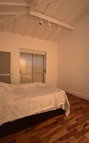 Casa de condomínio para alugar com 654m², 5 quartos e 4 vagas Casa de condomínio para alugar com 654m², 5 quartos e 4 vagasSuíte 5