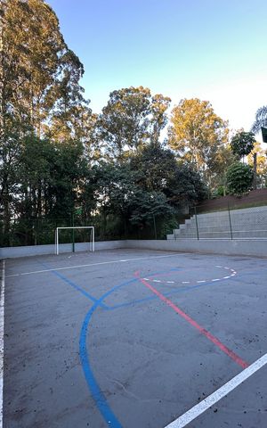 Casa de condomínio para alugar com 654m², 5 quartos e 4 vagas Casa de condomínio para alugar com 654m², 5 quartos e 4 vagasQuadra Esportiva