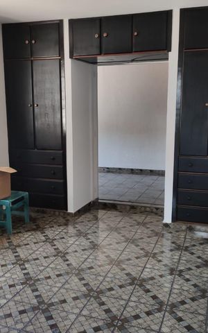 Casa à venda com 160m², 3 quartos e 2 vagas Casa à venda com 160m², 3 quartos e 2 vagasQuarto