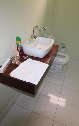 Casa para alugar com 135m², 3 quartos e 2 vagasBanheiro 1