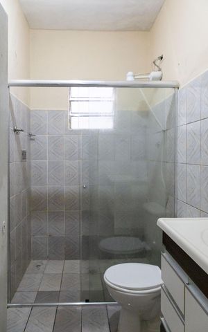 Casa à venda com 80m², 1 quarto e sem vagaBanheiro