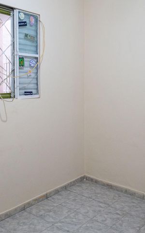 Casa à venda com 80m², 1 quarto e sem vagaQuarto
