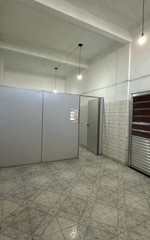 Casa para alugar com 50m², 1 quarto e sem vaga Casa para alugar com 50m², 1 quarto e sem vagaSala/Cozinha