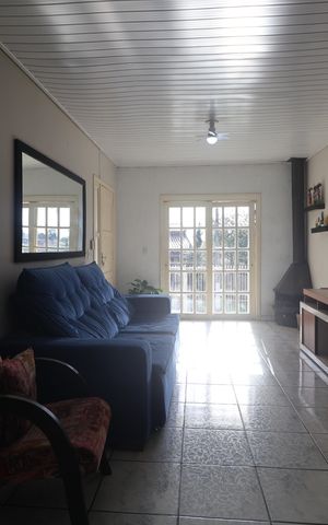 Casa para alugar com 145m², 3 quartos e 2 vagasSala